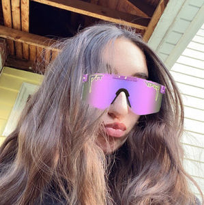 Meet your Posher, Addison